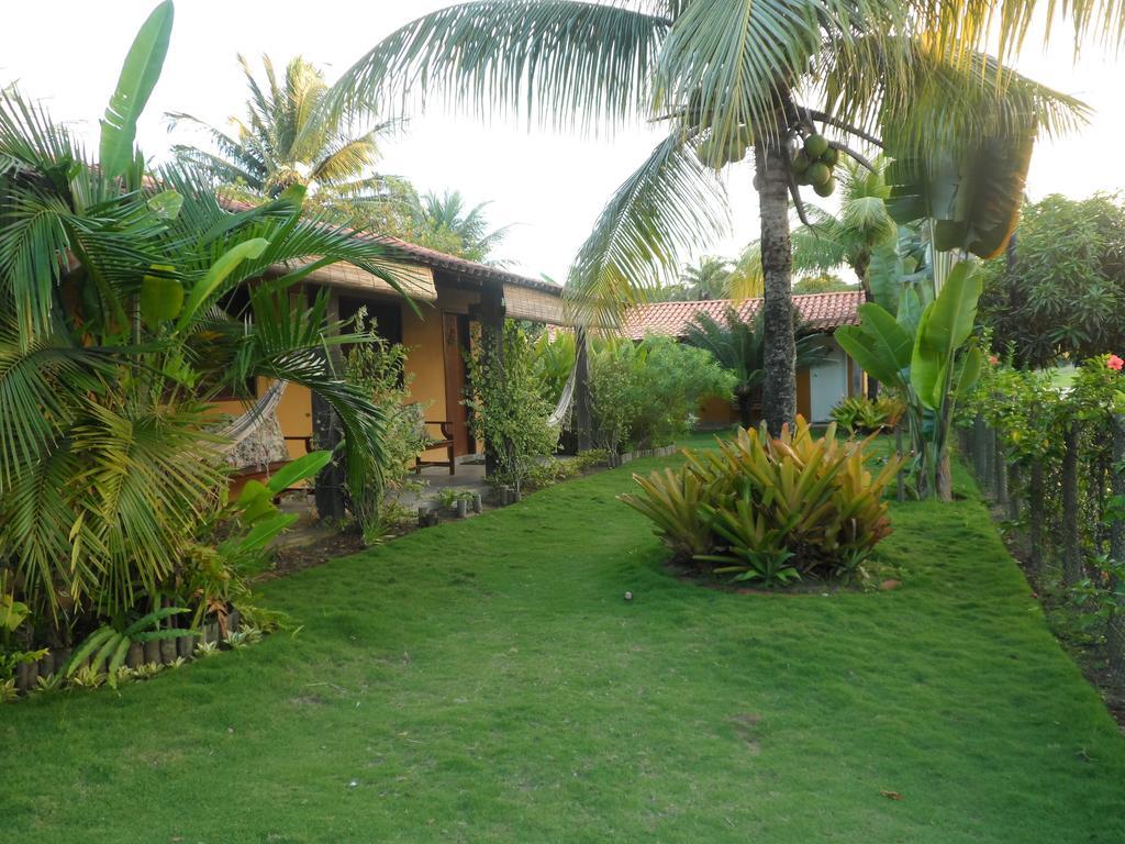 Cais Dourado Inn *